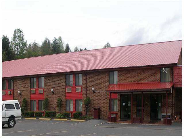 Red Carpet Inn Hillsville Εξωτερικό φωτογραφία
